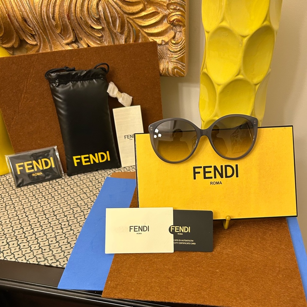 NWT FENDI Authentic Luxury Sunglasses - Unisex
